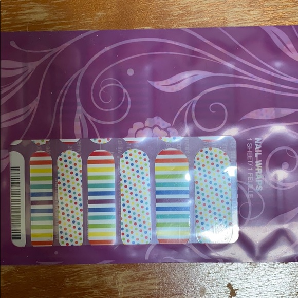 Jamberry Nail Wraps Mother/Daughter “Circus Party” - Picture 2 of 4
